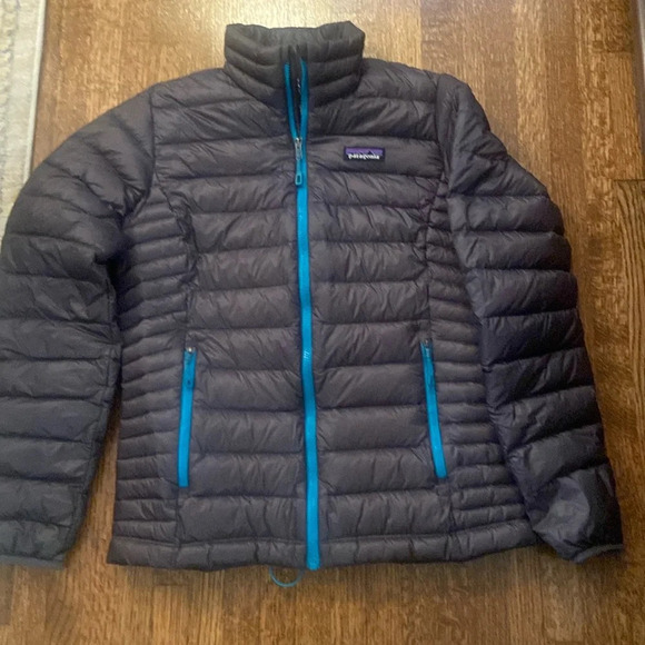 Patagonia women’s down jacket size S - Picture 1 of 4